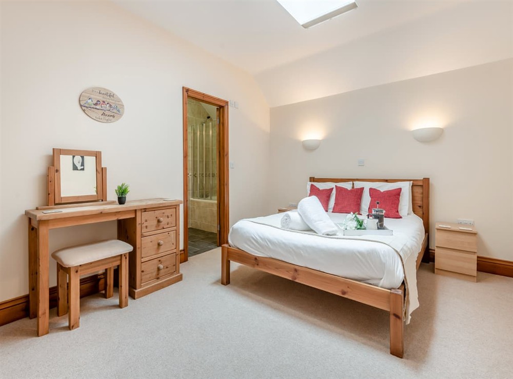 Double bedroom (photo 3) at Beatrice in Blandford Forum, Dorset