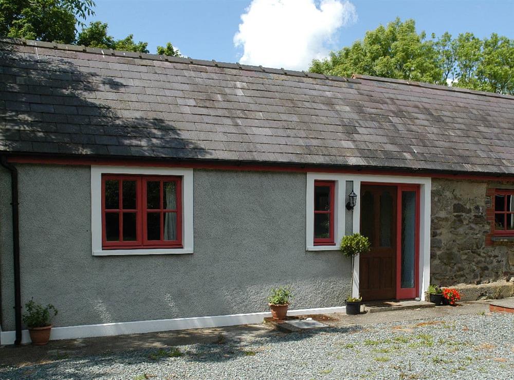Characterful, stone-built cottage at Beats Cottage in Houghton, near Haverfordwest, Dyfed