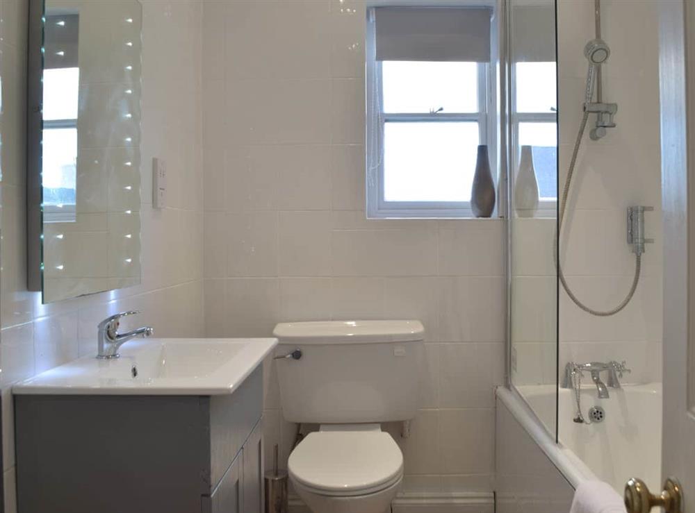 Bathroom at Beaufort Apartment in Tenby, Dyfed