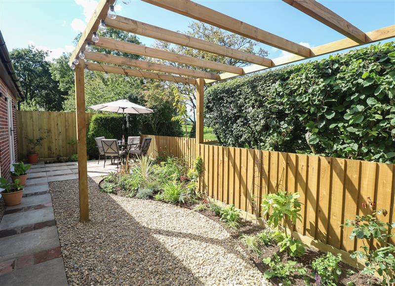 Enjoy the garden at Beck View, Weston Longville near Lenwade
