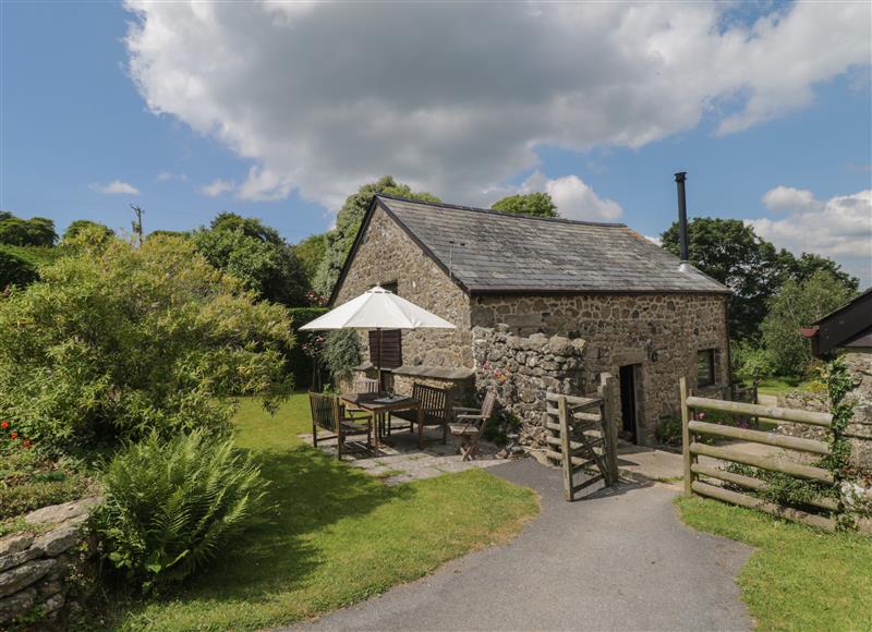 The setting of Beckaford Cottage