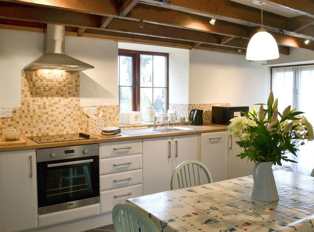 Well equipped kitchen/ dining room at Beckaveans Granary, 