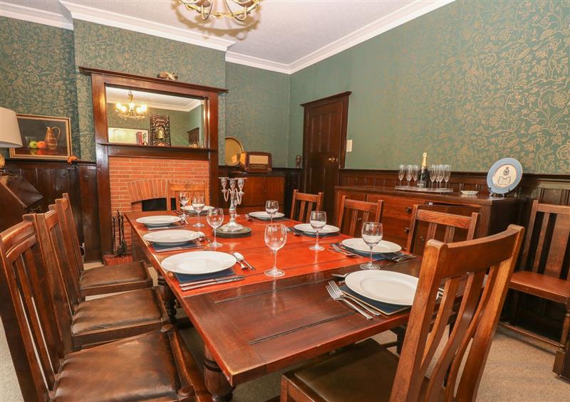 This is the dining room at Beckhythe Cottage, Overstrand