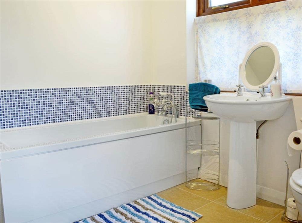 Bathroom at Beech Cottage in Kirkby on Bain, near Woodhall Spa, Lincolnshire