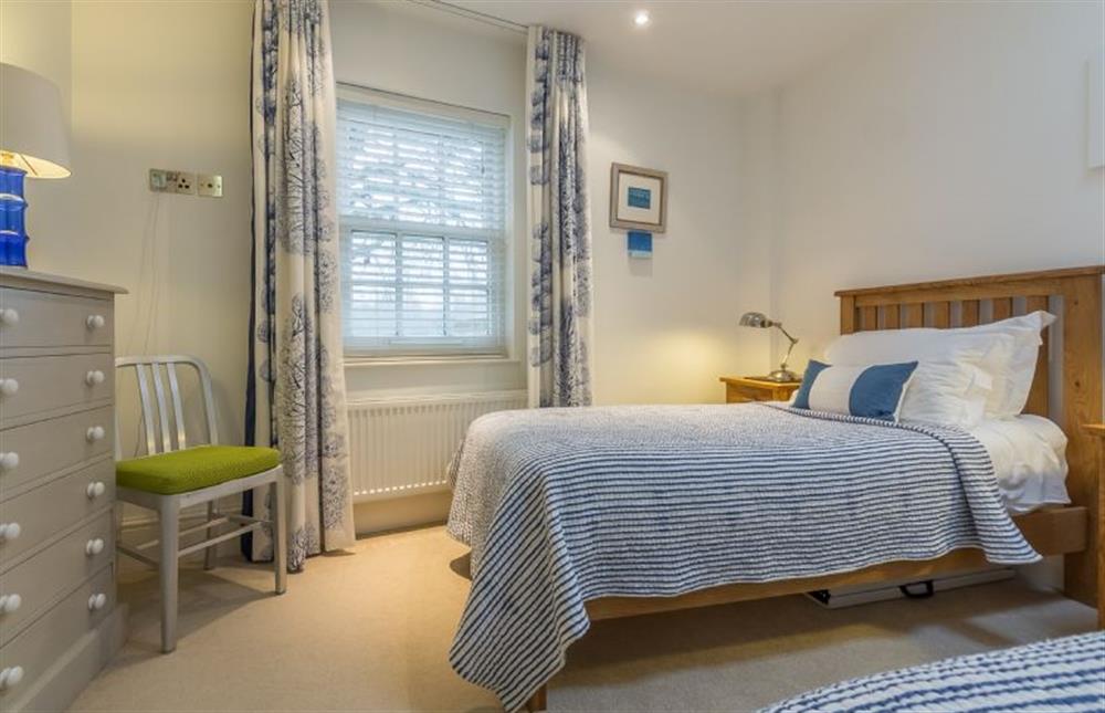 Ground floor: Bedroom three with two single beds at Beech House, Little Walsingham