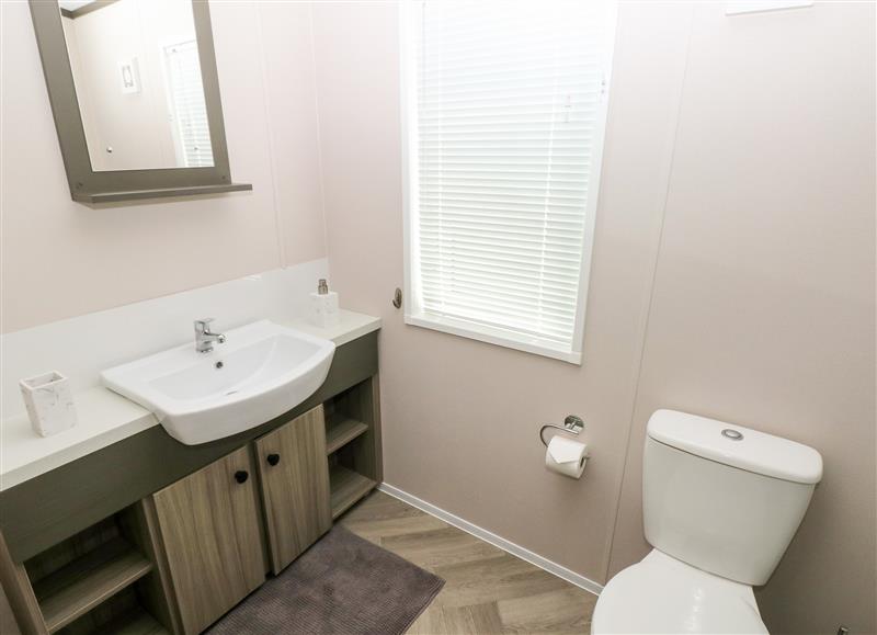 The bathroom (photo 2) at Beechwood Lodge, Hasguard Cross near Broad Haven