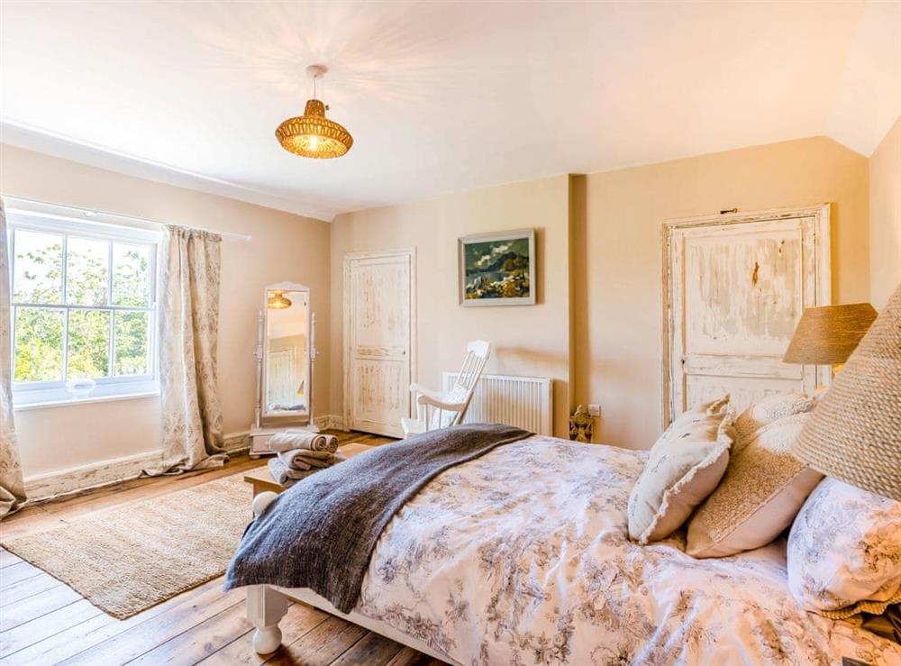 Double bedroom at Beehive Cottage in Gillingham, Norfolk