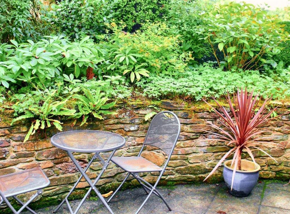 Sitting out area at Beehive Cottage in St Breock, near Wadebridge, Cornwall
