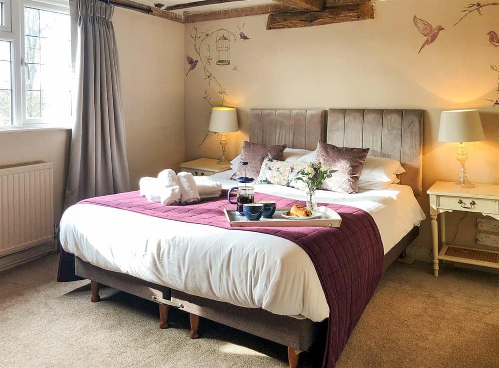 Double bedroom at Beehive Cottage in Tenterden, Kent