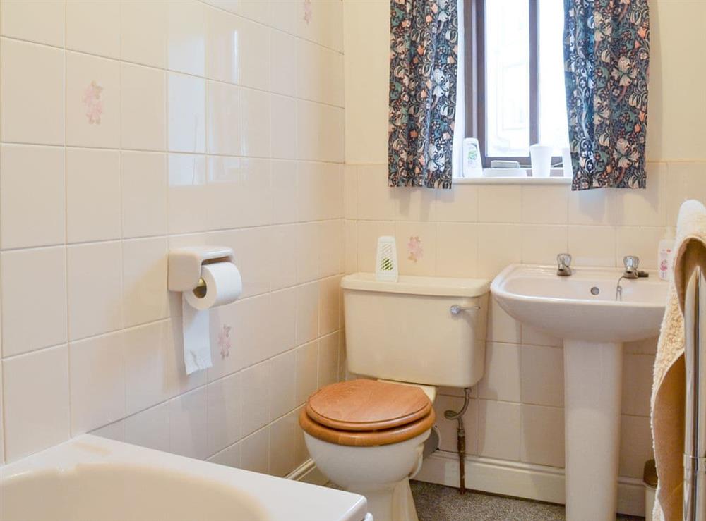 Family bathroom at Begbie Cottage in Bowness-on-Windermere, Cumbria