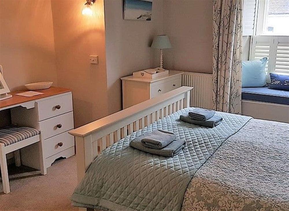 Charming kingsize bedroom at Below Deck in Fowey, Cornwall