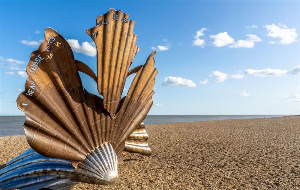 Maggi Hambling Shell is located on the shingle beach of Aldeburgh  at Belstead House, Aldeburgh