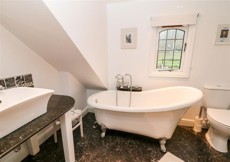 Bathroom at Bent Chapel Cottage, Ashleyhay near Wirksworth