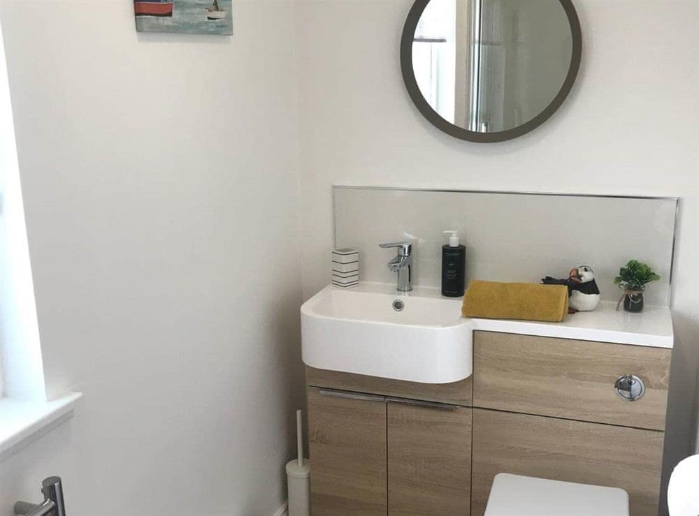 En-suite at Bernicia House in Seahouses, Northumberland