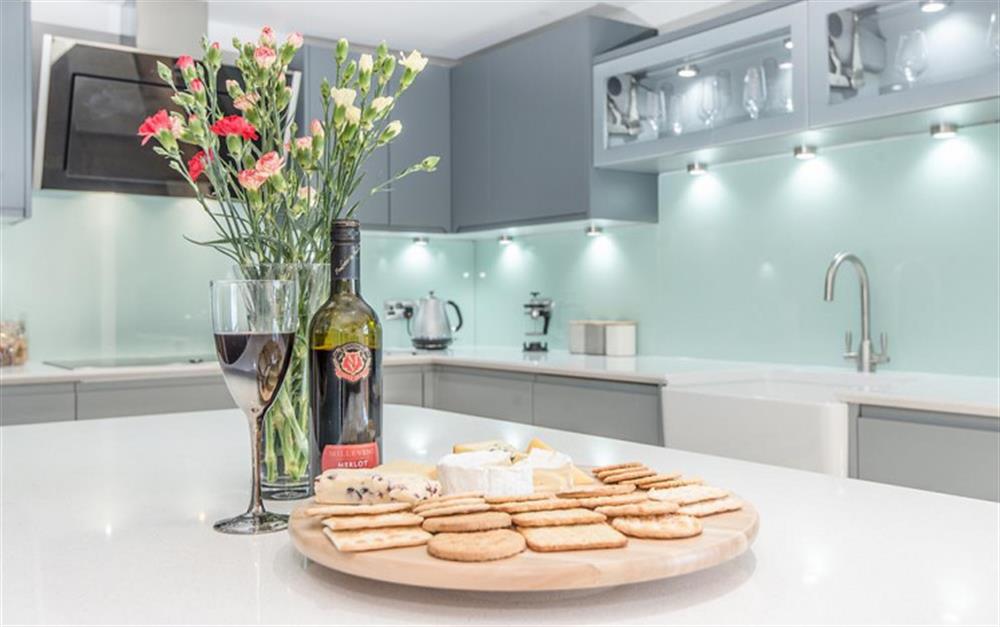 Wine, cheese and biscuits greet you on arrival