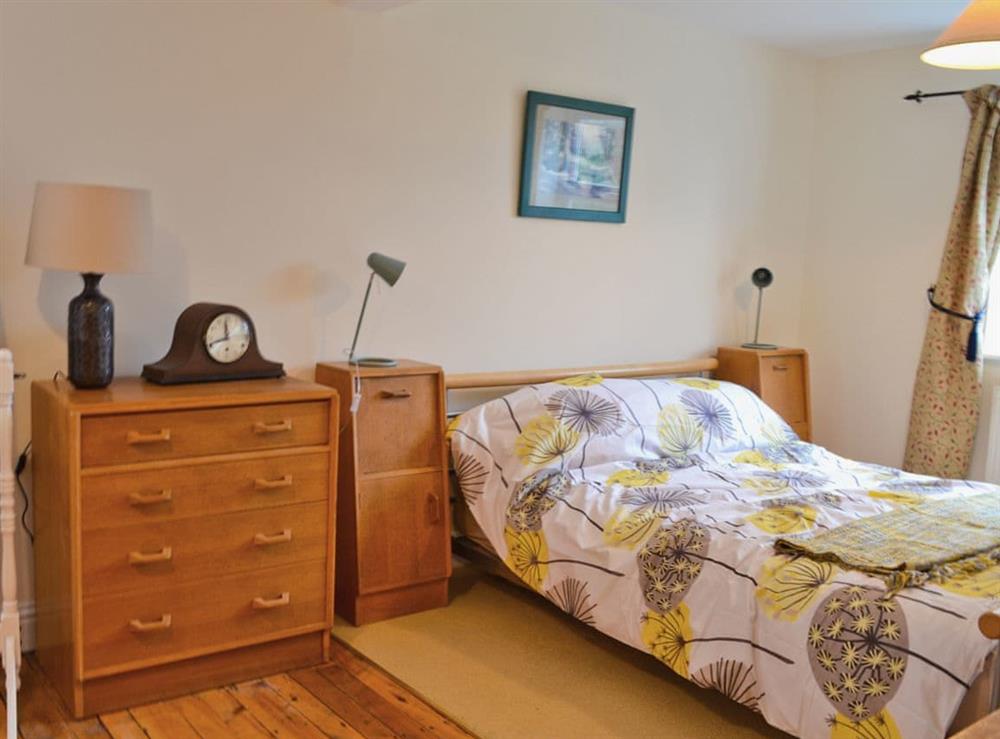 Double bedroom (photo 2) at Berts Cottage in Fordingbridge, Hampshire
