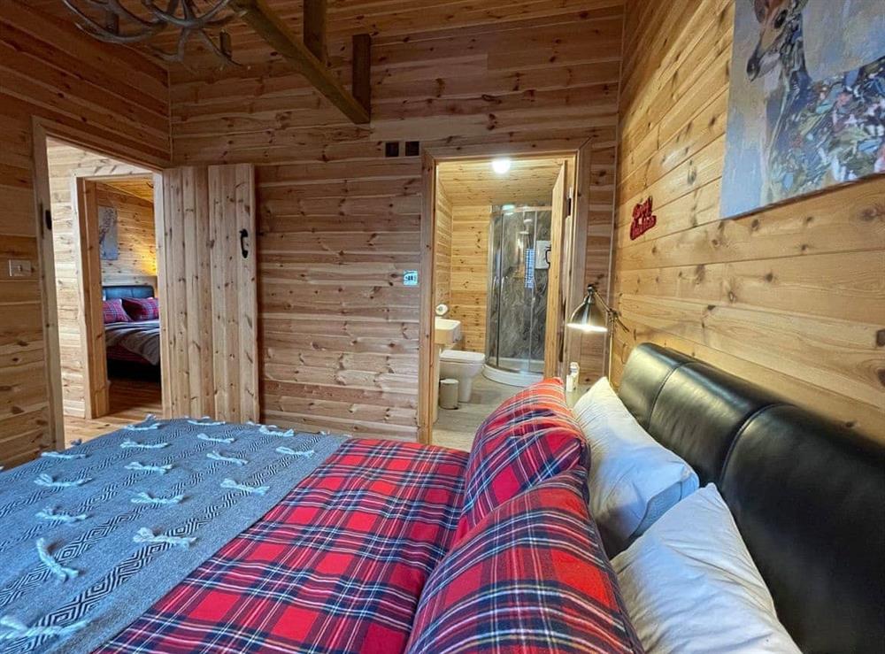 Double bedroom at Berwyn Lodge in Evesham, near Broadway, Worcestershire