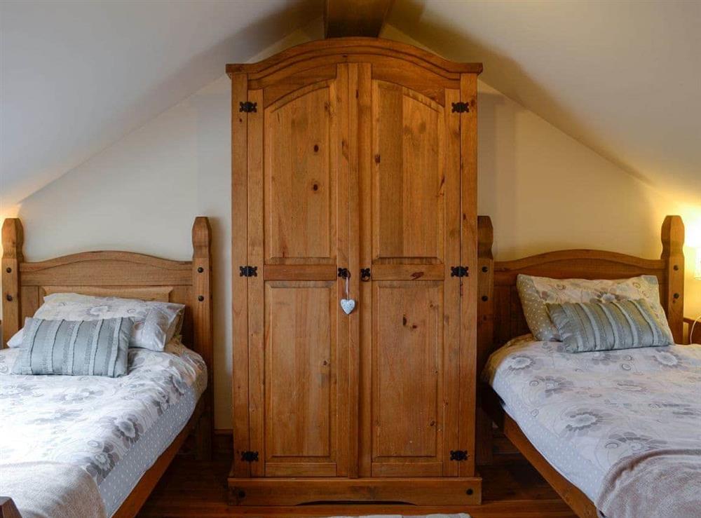 Twin bedroom (photo 3) at Beudy Bach in Cilgwyn, near Caernarfon, Gwynned, Gwynedd