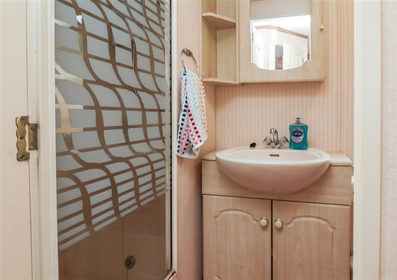 Bathroom at Big Bertha by the Sea, Northam