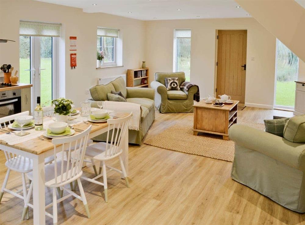 Open plan living/dining room/kitchen (photo 3) at Bird Barn in Scottow, near Coltishall, Norfolk