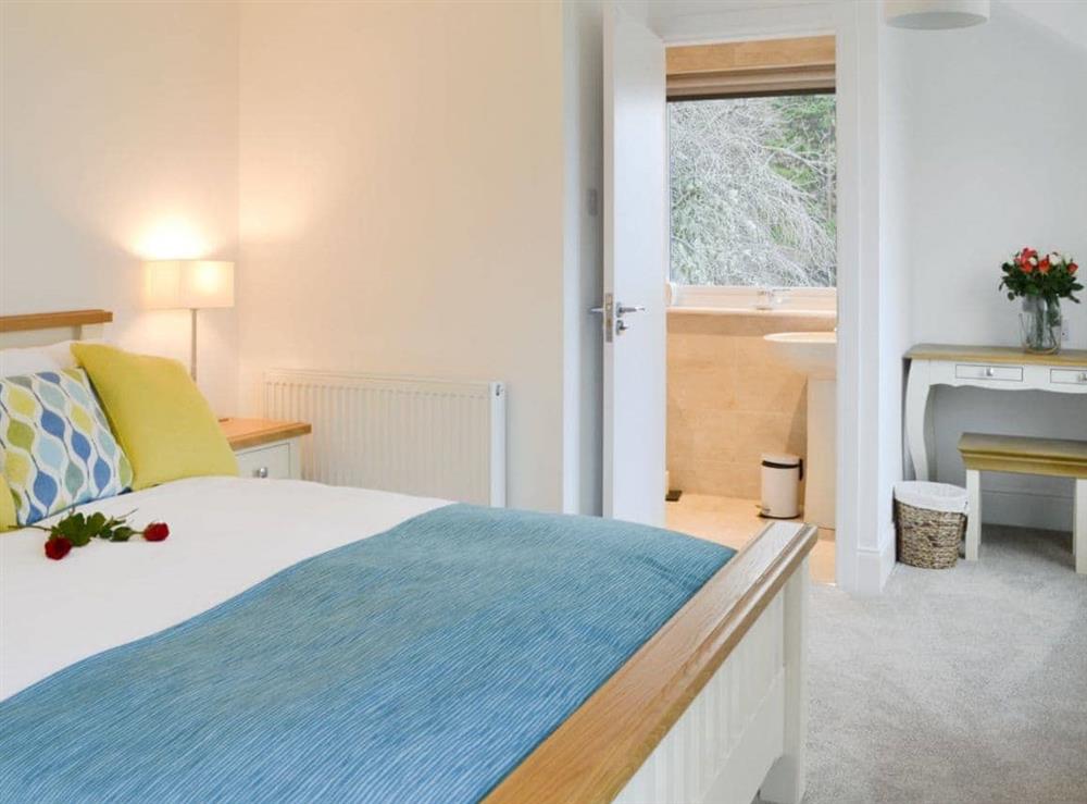 Comfortable, spacious double bedroom with king sized bed and en-suite at Birdsong in Craigton, near Inverness, Highlands, Inverness-Shire