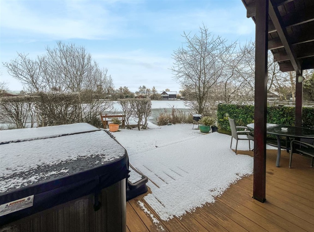 Hot tub at Bittern Lodge in Horncastle, Lincolnshire