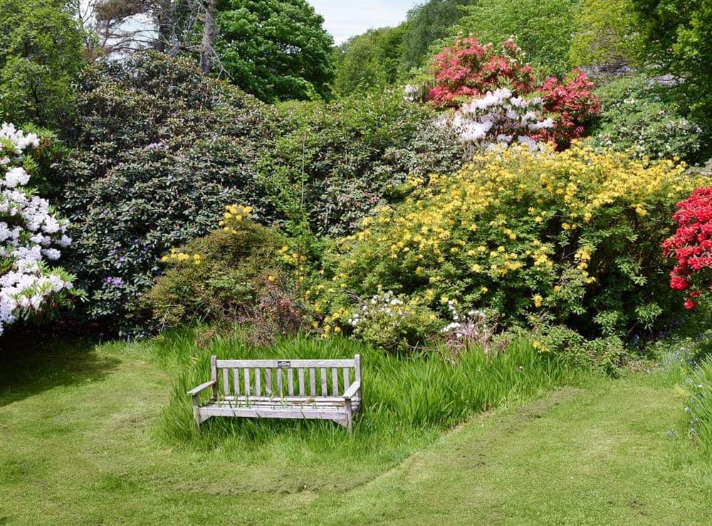 Impressive 3.5 acres of landscaped grounds at Black Combe Apartment in Ambleside, Cumbria