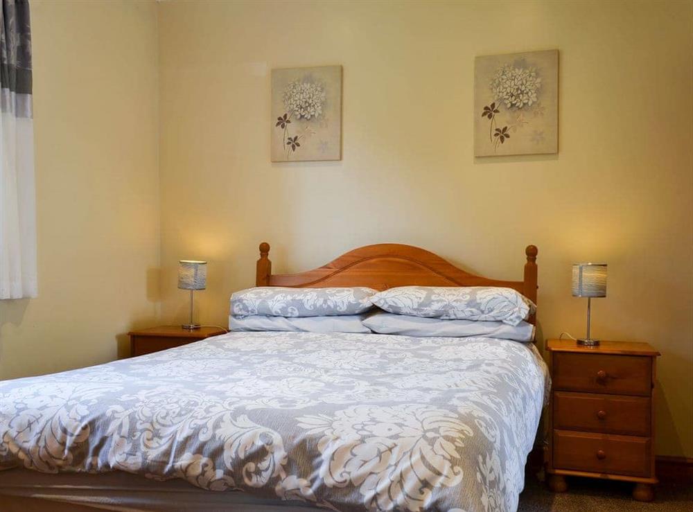 Double bedroom with en-suite shower room at Black Horse Cottage in Pentraeth, near Beaumaris, Ynys Mon