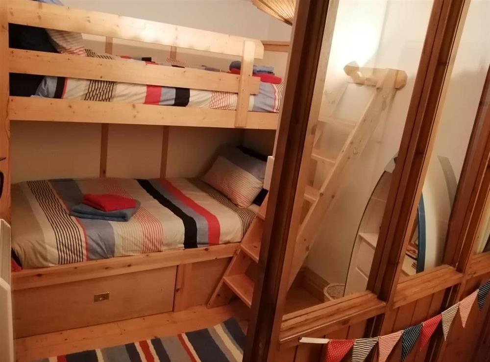 Bunk bedroom at Black Horse Cottage in Wells-next-the-Sea, Norfolk