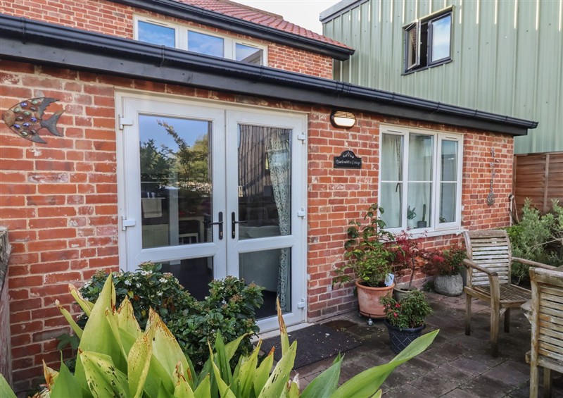 Outside at Blacksmiths Cottage, Ipswich