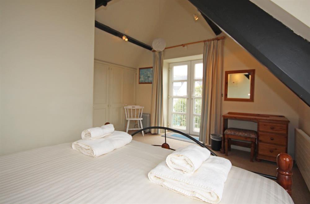 Master bedroom with double bed (photo 2) at Blackstone Cottage in Devon Road, Salcombe