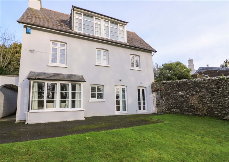 The setting at Blackstone Cottage, Salcombe