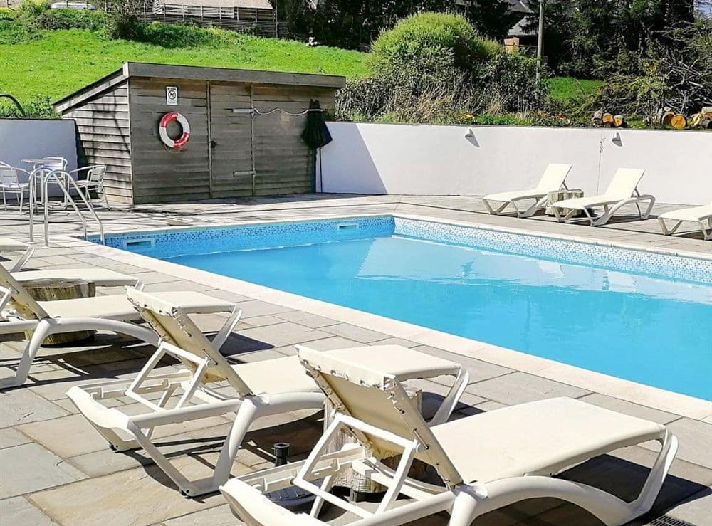 Swimming pool at Ivy Cottage, 