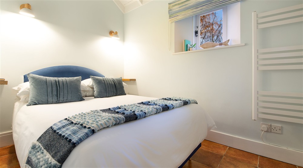 The double bedroom at Blakeney Lodge in Blakeney, Norfolk