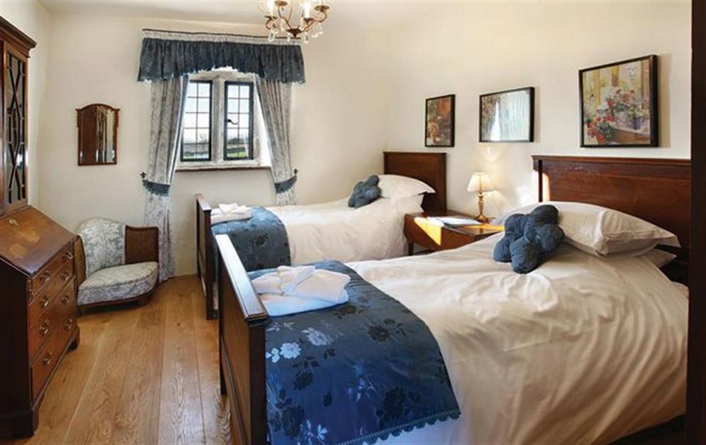 The Greystoke Room: Twin bedroom with 3’ single beds with private en suite includes a shower bath room