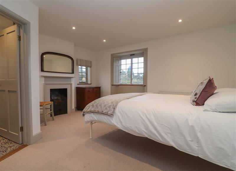 A bedroom in Blossom Cottage (photo 2) at Blossom Cottage, Chipping Campden