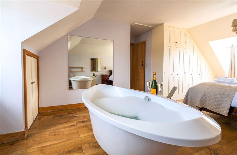 Blossom Cottage (photo 13) at Blossom Cottage in Chipping Norton, Oxfordshire