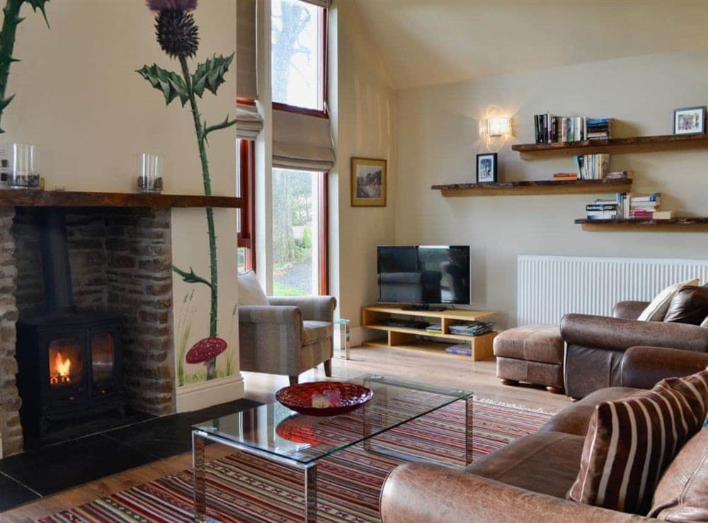 Open plan living/dining room/kitchen at Blossom Cottage in Invergowrie, near Dundee, Angus