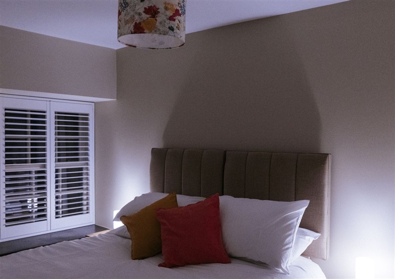 A bedroom in Bluck's cottage (photo 2) at Blucks cottage, St Agnes
