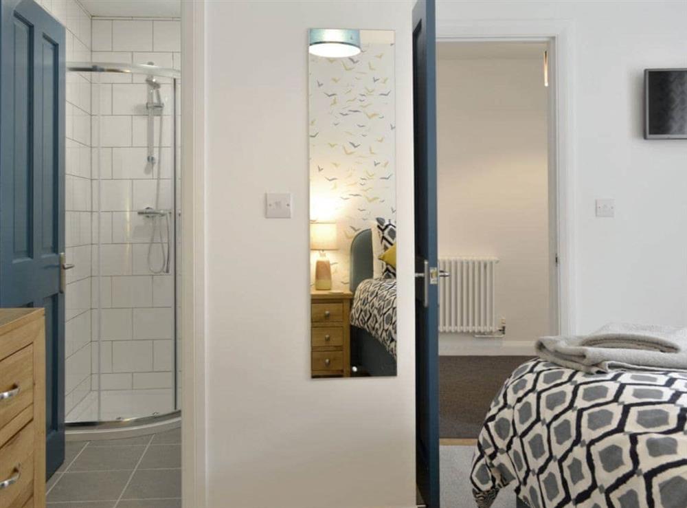 En-suite shower room in double bedroom at Blue Beach House in Ilfracombe, Devon