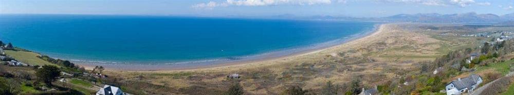 The setting of Blue Teal at Blue Teal in Harlech, Gwynedd