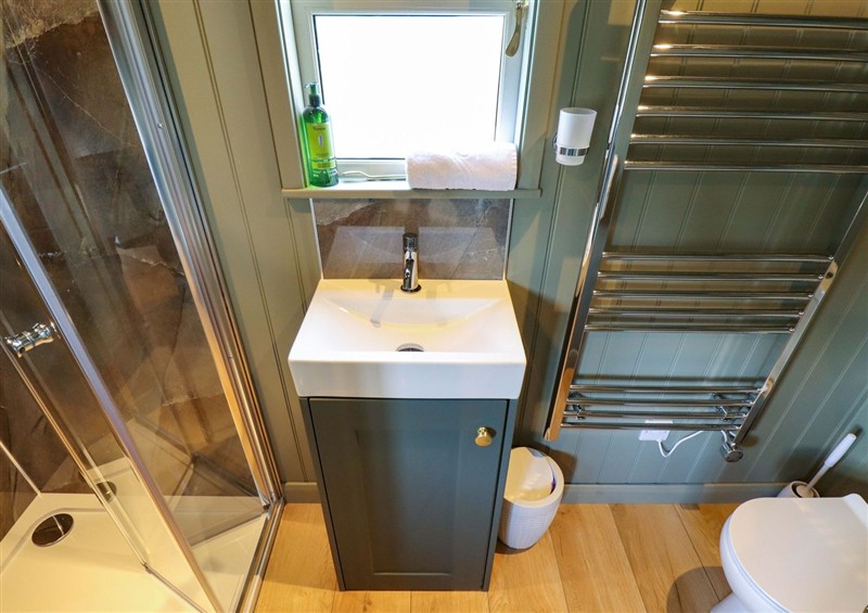 Bathroom at Bluebell, Ashby-cum-Fenby near Waltham