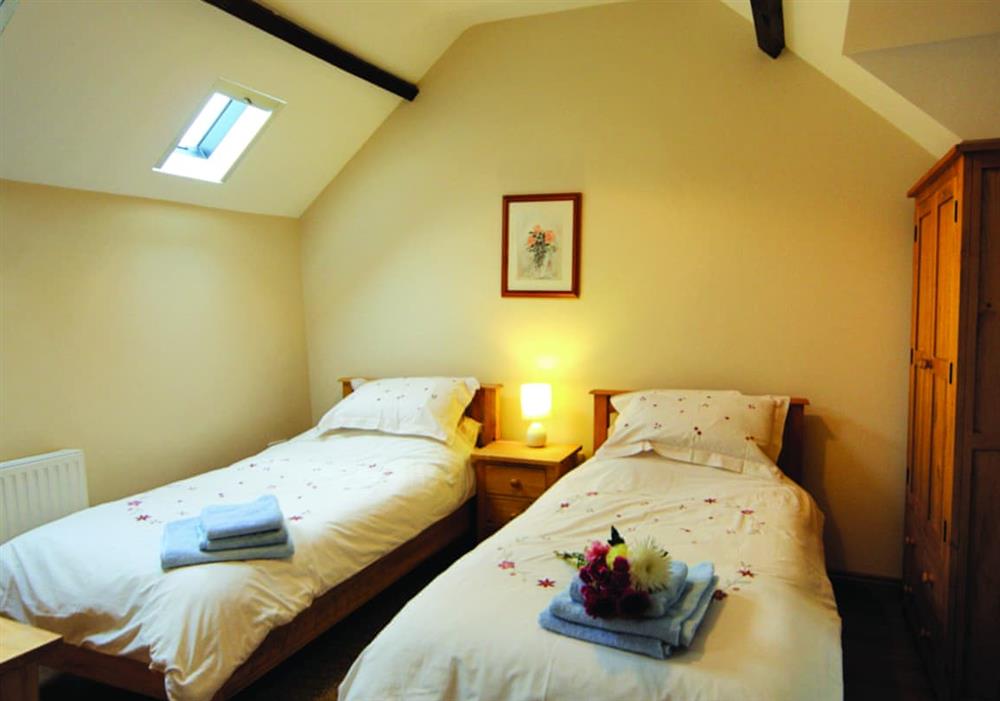 Bluebell Cottage twin bedded room at Bluebell Cottage in Bristol, Avon