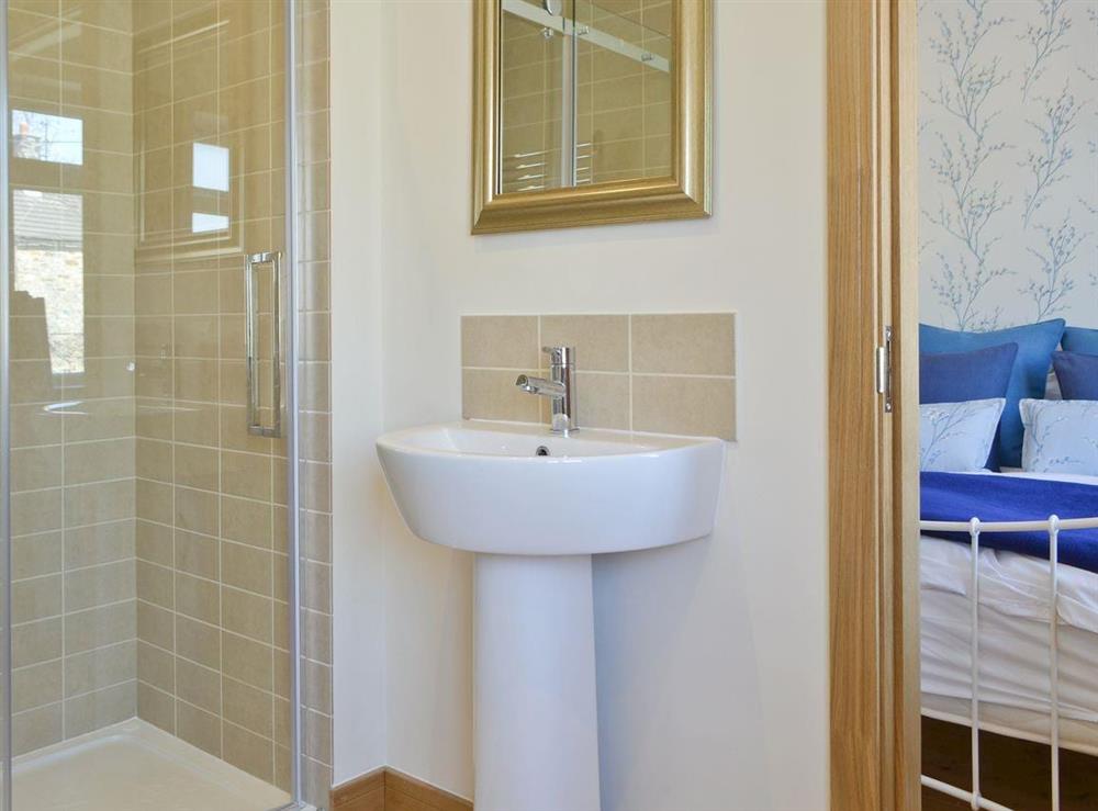 En-suite shower room at Bluebell Cottage in Burton in Lonsdale, near Ingleton, North Yorkshire
