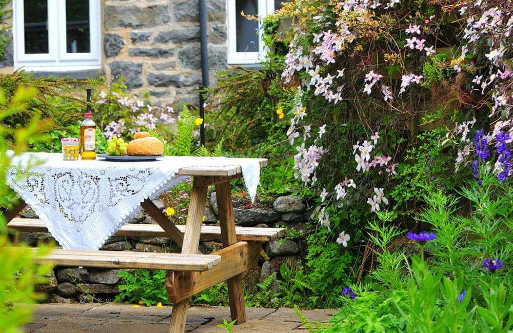 Enjoy the garden at Bluebell Cottage in Llanrwst & Betws y Coed, Gwynedd