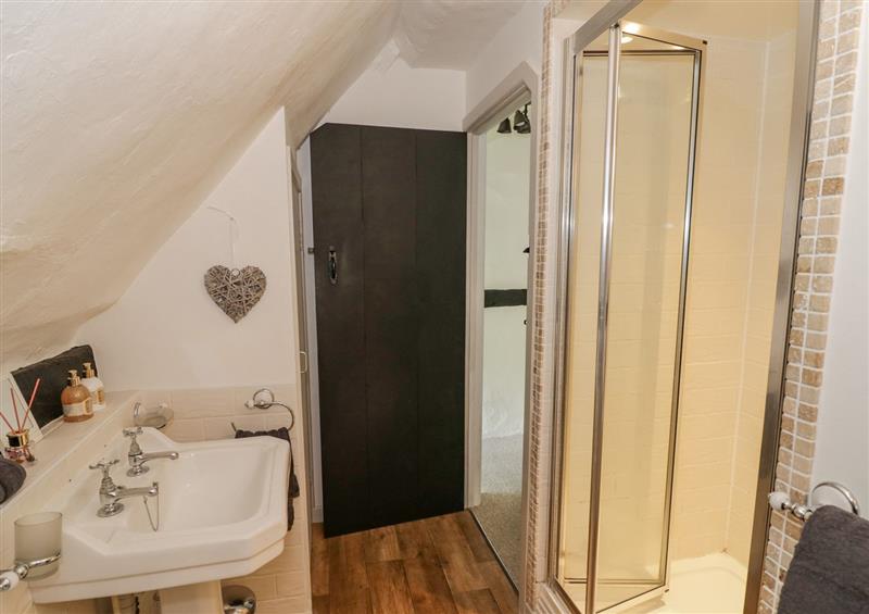 Bathroom at Bluebell Cottage, Shottery