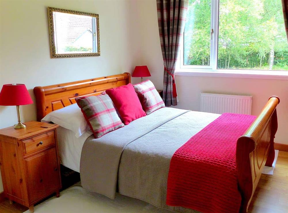 Double bedroom at Bo Nan Taigh Cottage in Aberfoyle, Stirlingshire
