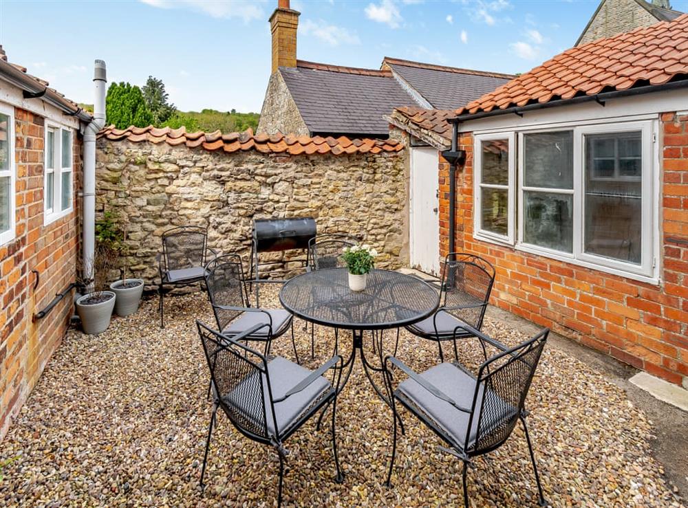 Sitting-out-area at Bo Peep Cottage in Thornton-Le-Dale, North Yorkshire