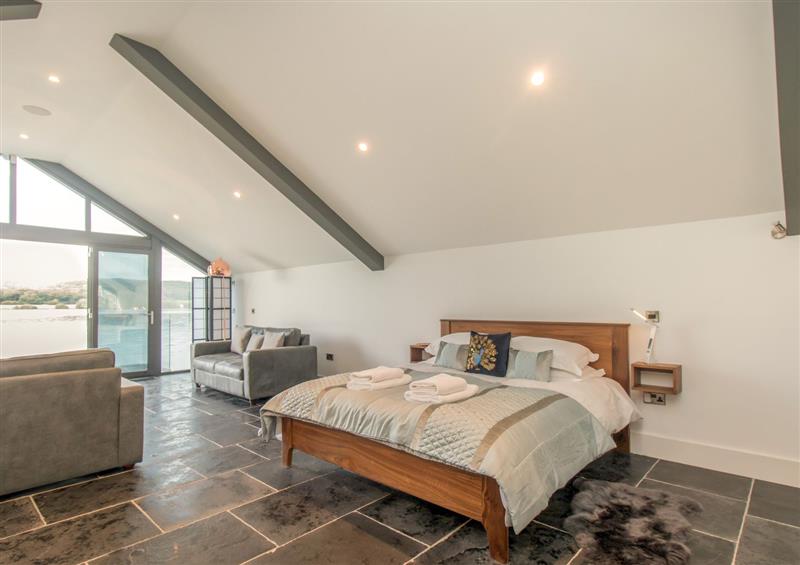 This is a bedroom at Boathouse on the Lake, Bowness-On-Windermere