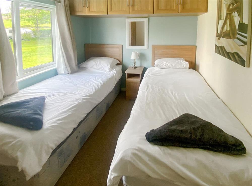 Twin bedroom at Ferry Lodge, 